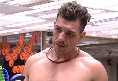 BBB 15 Cézar e Adrilles conversam sobre o próximo Paredão OFuxico