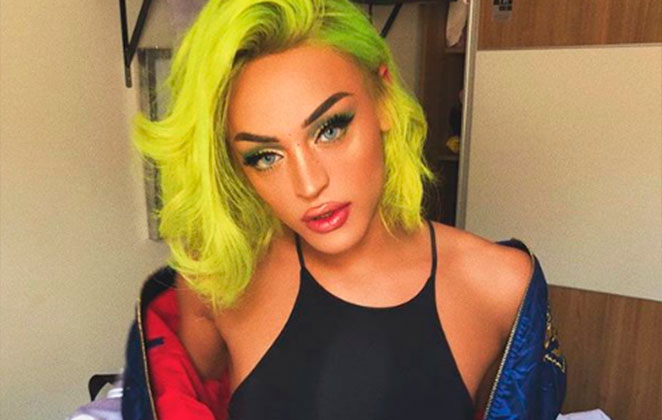 Pabllo Vittar Exibe Corp O De Biqu Ni Fio Dental E F S Reagem Ofuxico