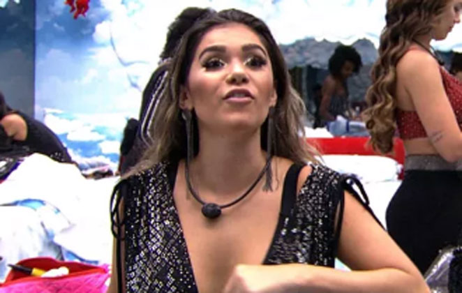 Bbb Veja O Que Aconteceu Quando Gizelly Vestiu Um Pijama Sexy Ofuxico