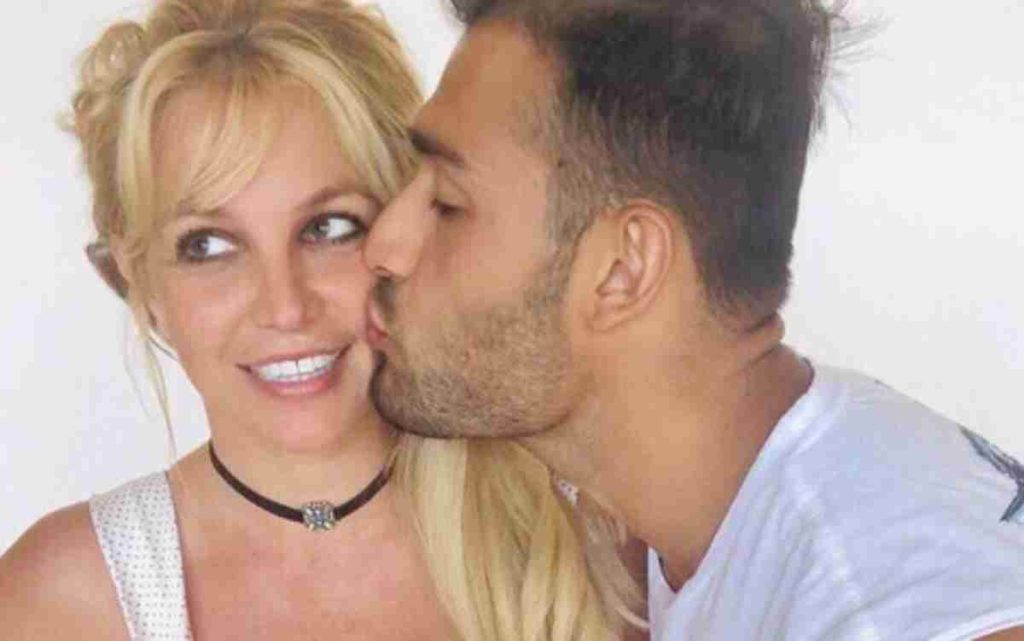 Atriz famosa pede que Britney Spears faça acordo pré nupcial