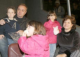 Gugu Liberato com João Augusto, Marina, Sofia e Rose Miriam