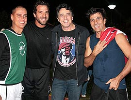 Marcello Antony, Carlos Bonow, Eduardo Galvão e Evandro Mesquita posam para foto