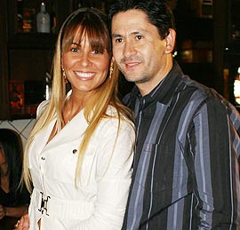 O sertanejo Gian, com a mulher Tatiana Moreto