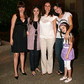 Rita Guedes, Isabela Dumont, Renata Nascimento, Marcela Valente e Ana Rita