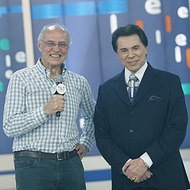 Eduardo Suplicy se orgulha ao assistir VT do filho, Supla