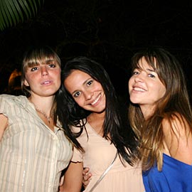 Juliana com as amigas