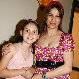 Isadora com a filha Maria Antonia