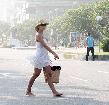 Juliana Paes indo embora