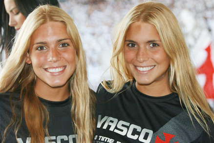 As gêmeas do nado sincronizado, Bia e Branca Feres, torceram para o Vasco