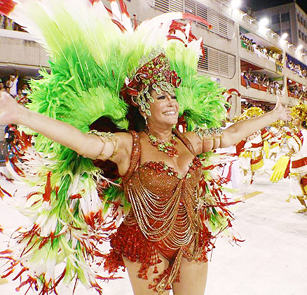 Susana Vieira desfilou pela Grande Rio