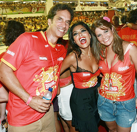 Vitor Fasano, Juliana Paes e Samara Felippo