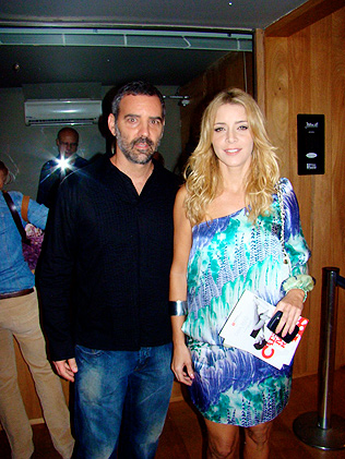 O ator Floriano Peixoto e Christine Fernandes
