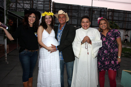 Edna Velho, Ana Carolina Dias, Kadu Moliterno, Gleycon Muniz e Andrea Teles