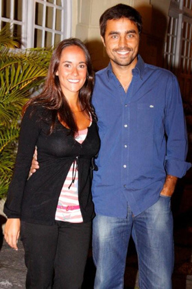 Recém-casados, Ricardo Pereira e Francisca Pinto marcaram presença no evento