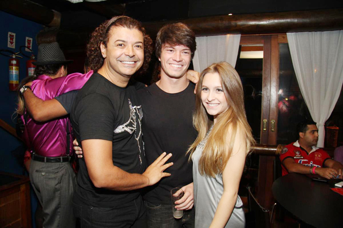 David Brazil, Carla Diaz e o namorado dela