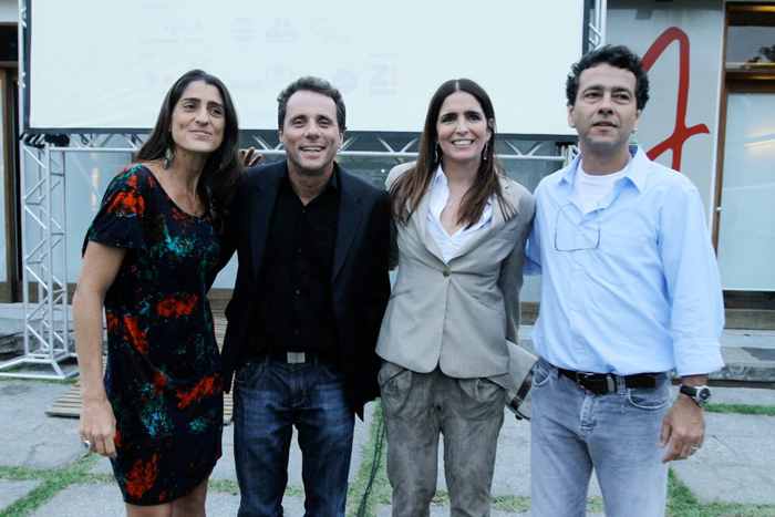 Cynthia Howlett , Tony Bellotto, Malu Mader e Marcos Palmeira posaram para a foto