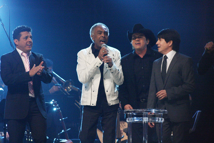 Gilberto Gil, Chitãozinho e Xororó e Bruno, da dupla com Marrone