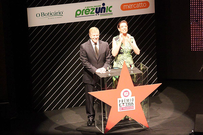 Miguel Falabella e Lilia Cabral comandam o Prêmio Extra de Televisão 2010