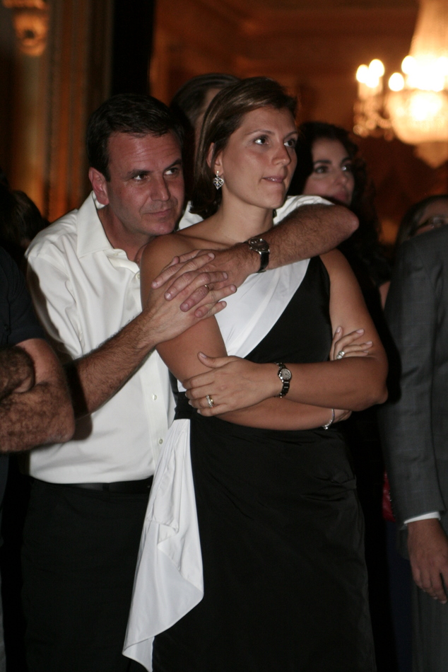 Eduardo Paes, prefeito do Rio de Janeiro, estava com a mulher, Cristiane Assed