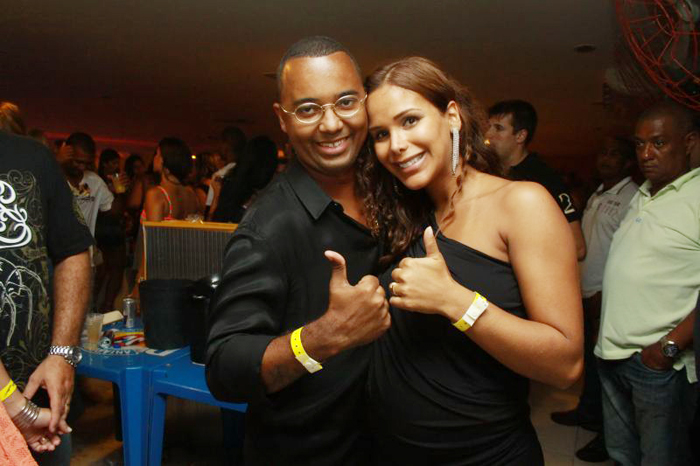 Dudu Nobre e sua mulher, Priscila Grasso, que está grávida