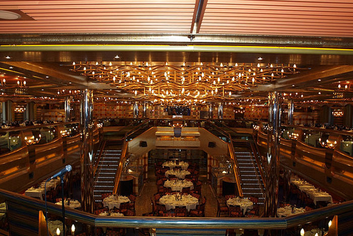 Restaurante - Costa Serena, o transatlântico do cruzeiro Emoções em Alto Mar, de Roberto Carlos.