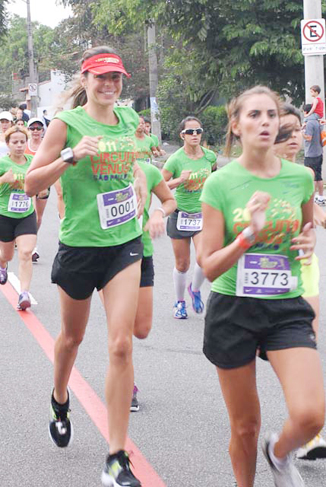 Daniella Cicarelli participou da corrida Circuito Vênus