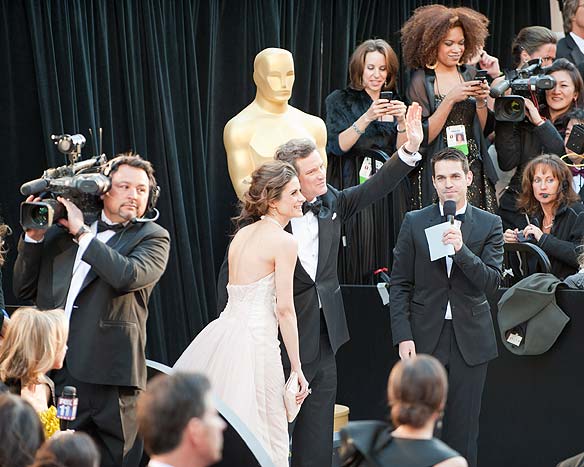 Colin Firth, ganhador do Oscar de Melhor Ator por Discurso do Rei, e sua mulher, a produtora italiana Livia Giuggioli