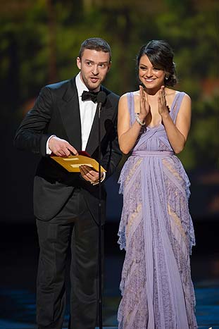 Justin Timberlake e Mila Kunis a;presentaram a categoria Melhor Curta de Animação