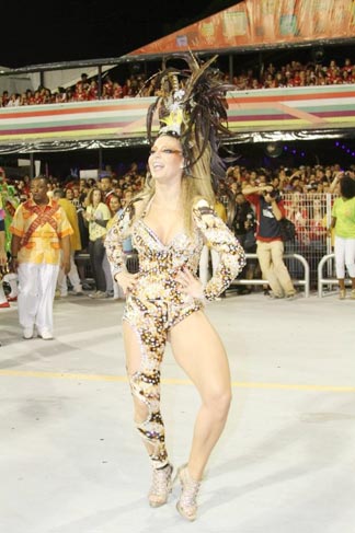 Com Sheila Mello ,Tucuruvi leva o Nordeste para o sambódromo paulistano