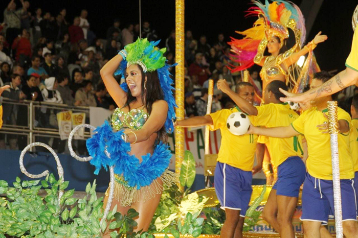 Unidos da Vila Maria mostra toda a riqueza do Teatro Amazonas no sambódromo de SP?