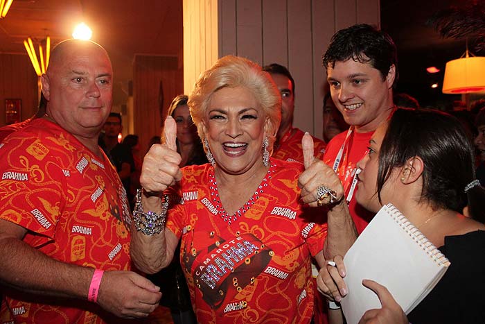 As melhores fotos de Hebe Camargo no Carnaval do Rio e Salvador - Camarote da Brahma