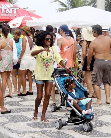 Ainda alegre, Glória Maria foi embora 