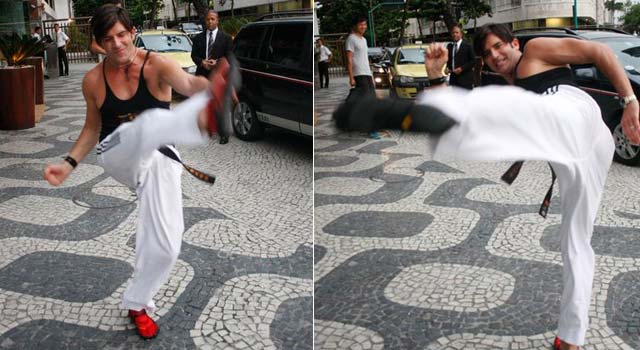 Dr. Robert Rey joga capoeira pelas ruas do Rio AgNews O Fuxico