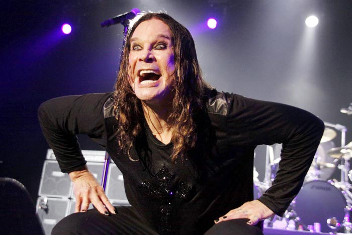 Ozzy Osbourne faz show à parte com suas caretas. Álbum de Fotos!