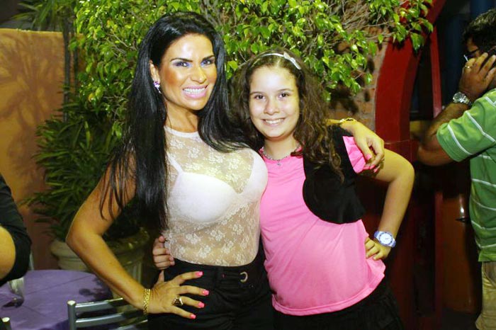 Solange Gomes e a filha Stephanie 
