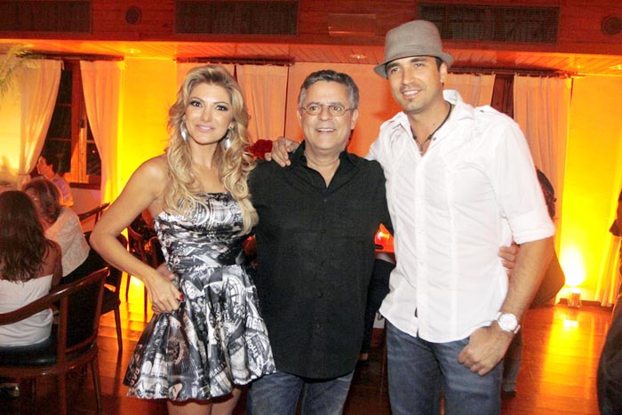 Antônia Fontenelle, Marcos Paulo e Latino