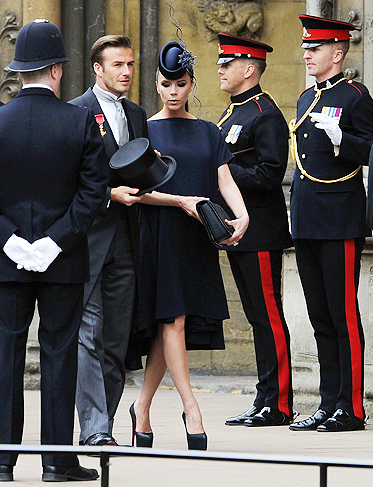Victoria e David Beckham chegam a cerimônia