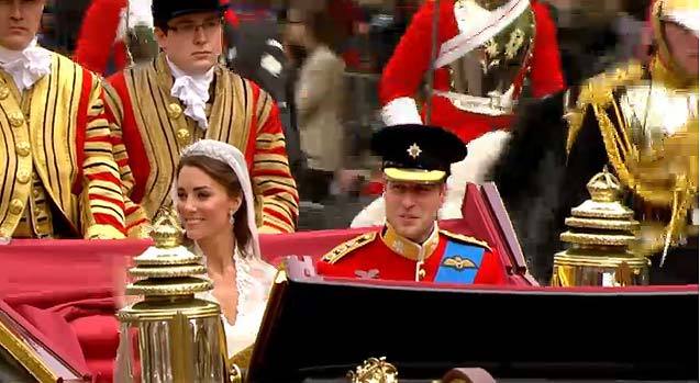 William e Kate na carruagem, rumo ao Palácio de Buckingham