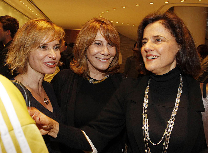 Paula Burlamaqui, Renata Sorrah e Marieta Severo colocaram o papo em dia
