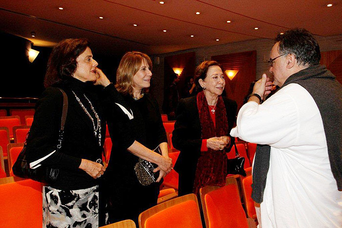 Marieta Severo, Renata Sorrah e Fernanda Montenegro conversaram com os atores do elenco