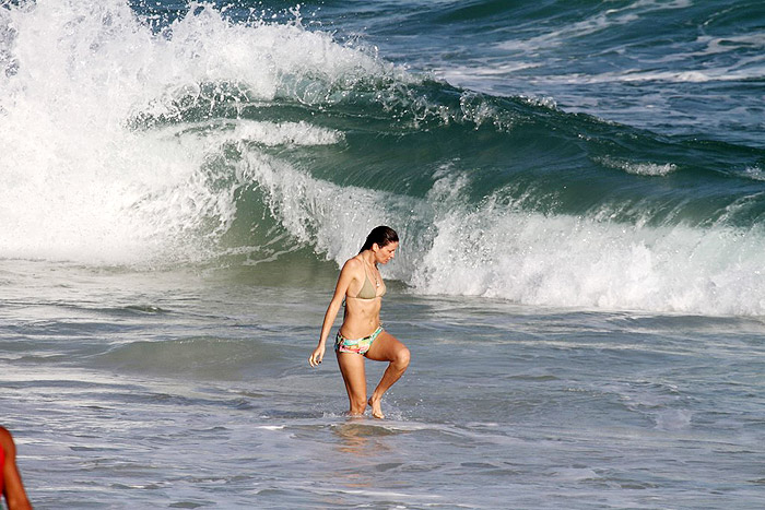 Ellen se refresca no mar