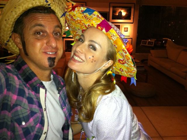 Angélica e Luciano Huck se divertiram na festa