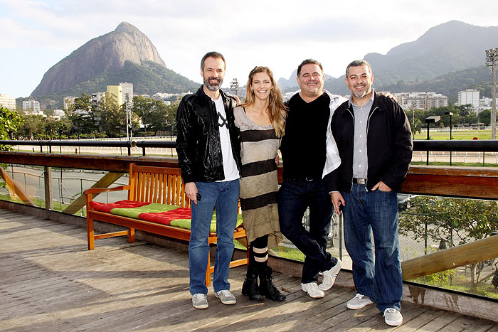 Ricardo Waddington, Fernanda Lima e Léo Jaime posaram para fotos