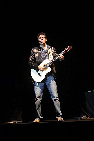 Jorge Vercillo encerra turnê do CD D.N.A com participação de Milton Nascimento