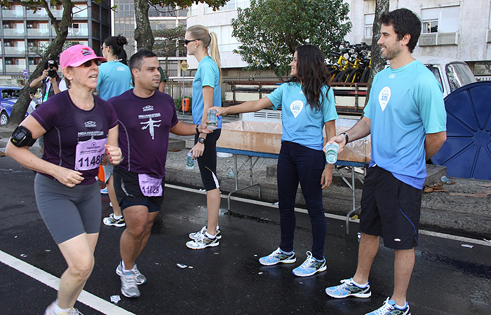 Márcio Garcia e Eriberto Leão participam de maratona no Rio - agnews