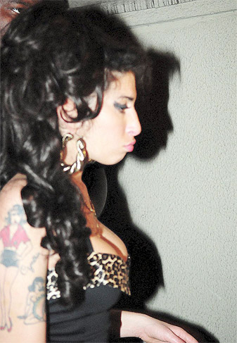 Morre Amy Winehouse: Relembre momentos de Amy no Brasil