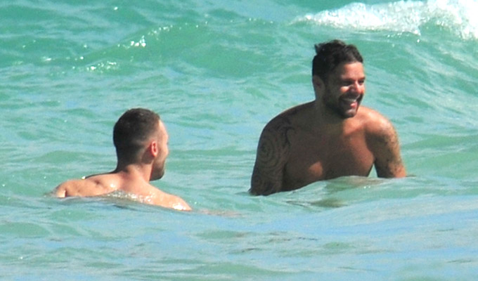 Ricky Martin e Carlos González Abella em Miami