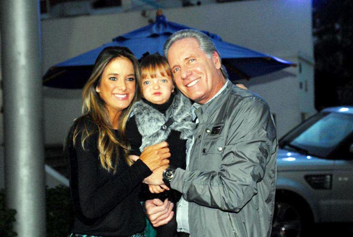 Ticiane Pinheiro e Roberto Justus com a filha Rafaella 