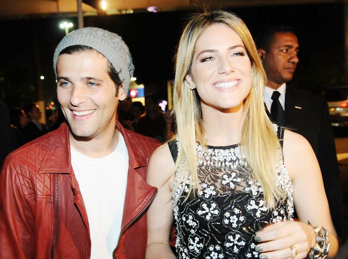 Bruno Gagliasso e Giovanna Ewbank prestigiaram o evento