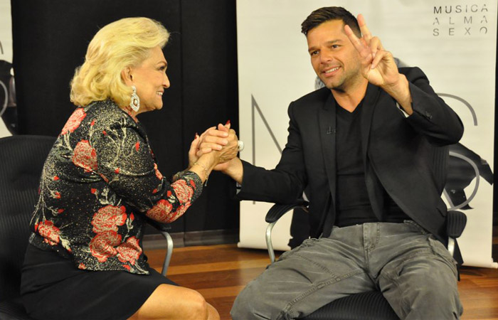 Hebe Camargo entrevista Ricky Martin, em São Paulo